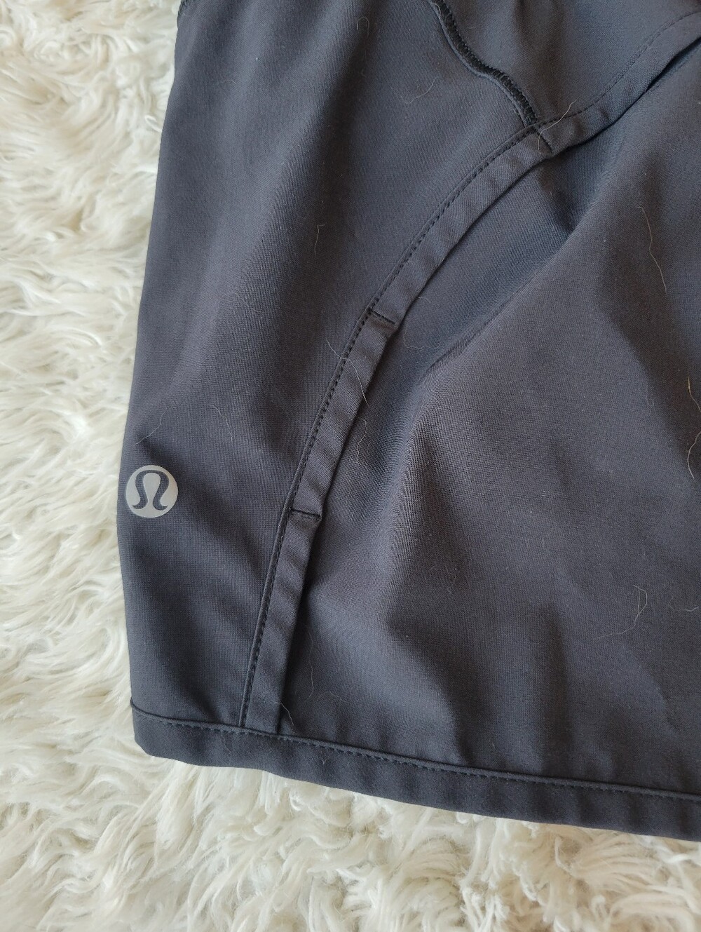 Lululemon Speed Up Shorts 4" Black 6 - Picture 4 of 6